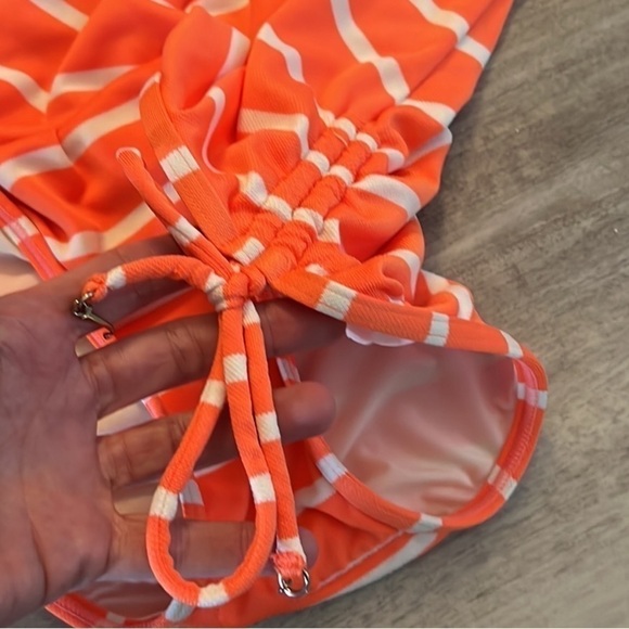 ⭐️Juicy Couture, (FIRM PRICE)Awesome Orange & White,Bathing Suit,EUC, Size Small - Picture 9 of 16